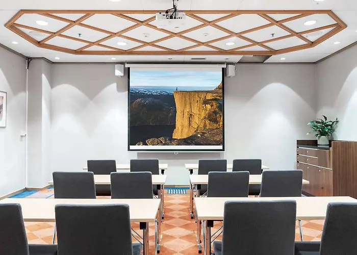 Scandic Royal Hotell 4*